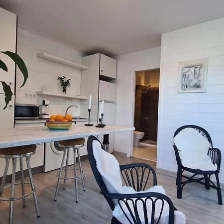 Ellies Hus Holiday home *
